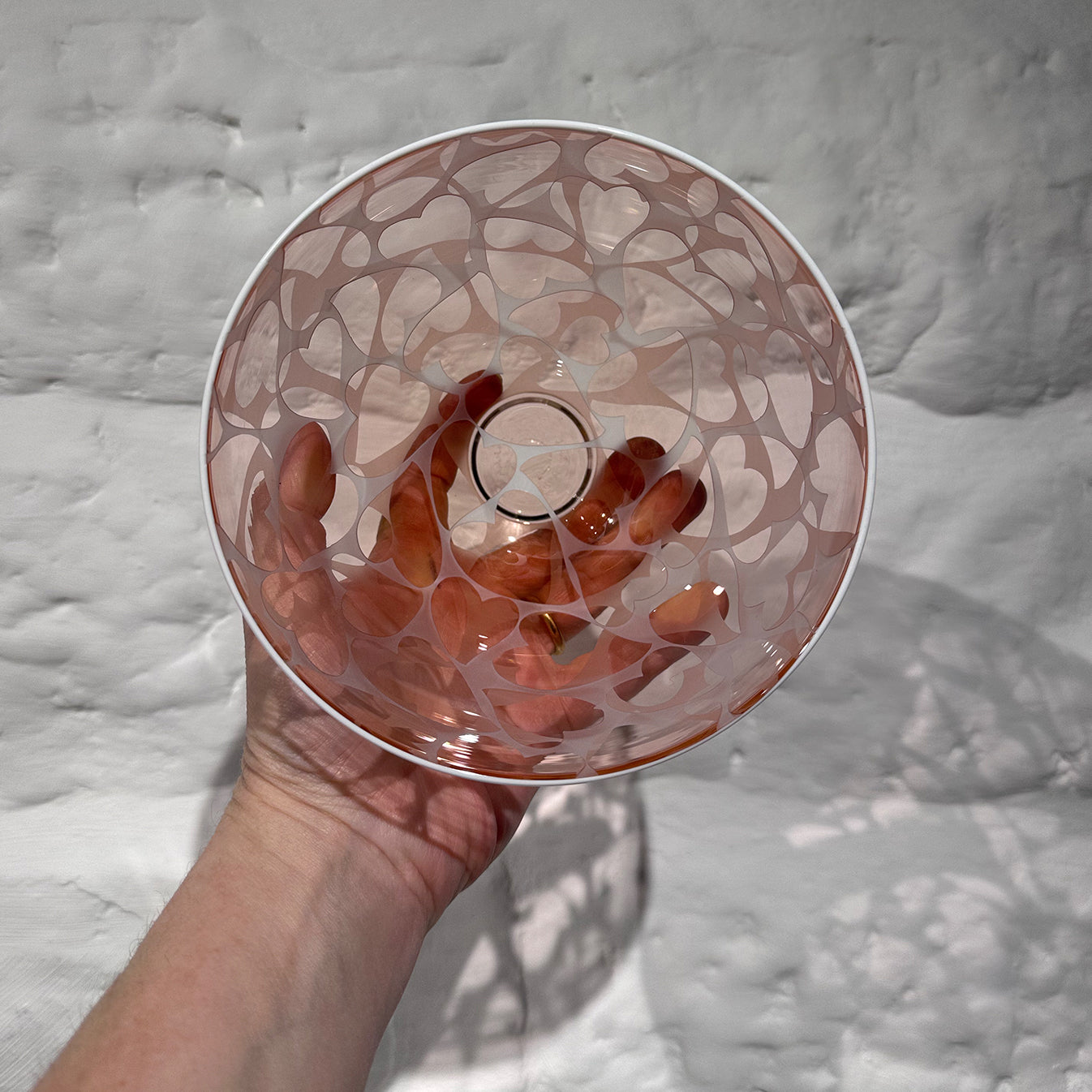 Heart Bowl - Transparent Warm Pink, White Lip Wrap