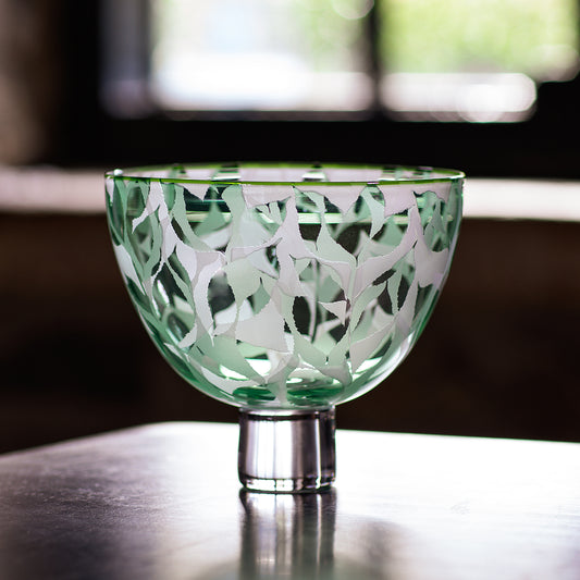 Dancing Leaves - Apple Green with Bright Green Rim